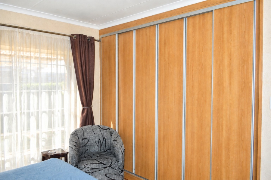 2 Bedroom Property for Sale in Doringkruin North West